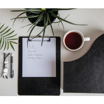   Öntapadós tapéta – bőrhatású – fekete – 45 × 200 cm